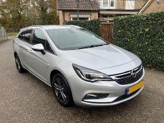 danneggiata veicoli commerciali Opel Astra 1.0 Turbo 120 Jaar Edition 105 PK 66834 KM NAP !! 2019/7