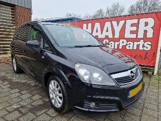 dommages  camping cars Opel Zafira 2.2 cosmo 2006/1
