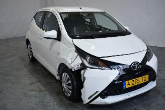dommages scooters Toyota Aygo 1.0 VVT-i x-play 2014/12