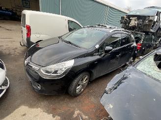 disassembly passenger cars Renault Clio Estate 0,9 TCE Limited 2016/1