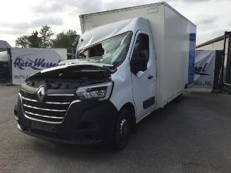 uszkodzony samochody ciężarowe Renault Master Koffer 2020/7