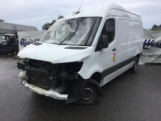 uszkodzony samochody ciężarowe Mercedes Sprinter 314 L2H2 2021/4