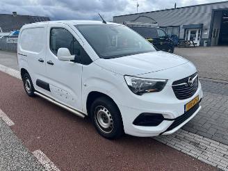 uszkodzony skutery Opel Combo 1.5D 75KW AIRCO KLIMA NAVI SCHUIFDEUR EURO6 2021/6