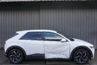 uszkodzony samochody osobowe Hyundai ioniq 5 77kWh Style 168kW Automaat Camera 2023/2