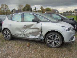 damaged microcars Renault Grand-scenic grand-scenic hybride 1.5 DCI 2017/8