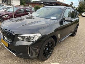 danneggiata veicoli commerciali BMW iX3  2021/6
