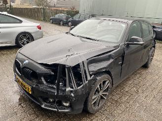 Unfall Kfz Van BMW 1-serie 116i    ( 23020 KM ) 2018/6