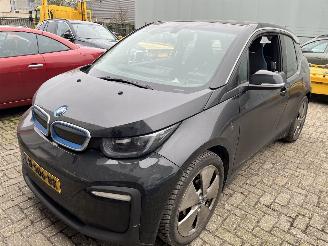 occasion passenger cars BMW i3 125 KW / 42,2 kWh   120 Ah  Automaat 2019/12