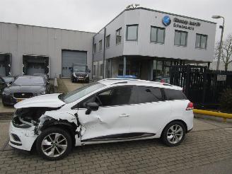dañado vehículos comerciales Renault Clio 1.5dci Estate AIRCO NAVI E6 2017/7