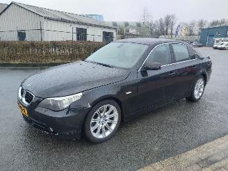 damaged commercial vehicles BMW 5-serie 2.5D 120kw 2005/8