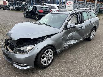 danneggiata veicoli commerciali Mercedes C-klasse  2013/1