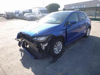 uszkodzony samochody ciężarowe Seat Ibiza 1.0 2023/9
