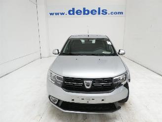 damaged commercial vehicles Dacia Sandero 0.9 LAUREATE 2018/4