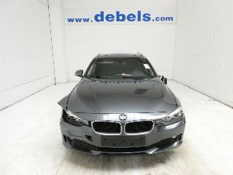 damaged motor cycles BMW 3-serie 2.0D D 2013/1