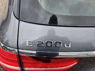 dañado vehículos comerciales Mercedes E-klasse E 200 D 2017/1
