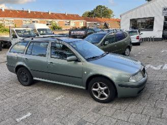 dommages scooters Skoda Octavia 1.9 TDI Airco 2003/11
